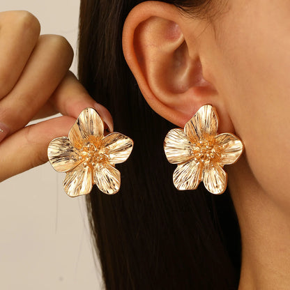 Aurora Bloom Studs image 2