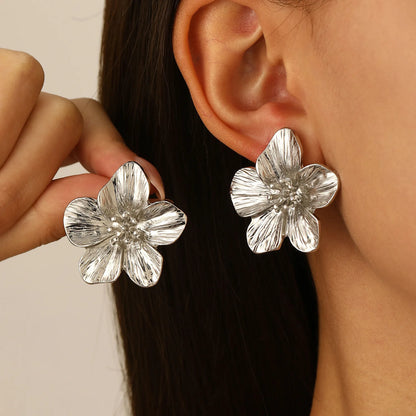Aurora Bloom Studs image 3